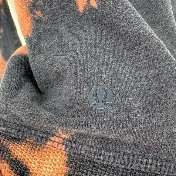 Lululemon Bleached Tie-Dyed Funnel Neck Hoodie - Picture 5 of 15